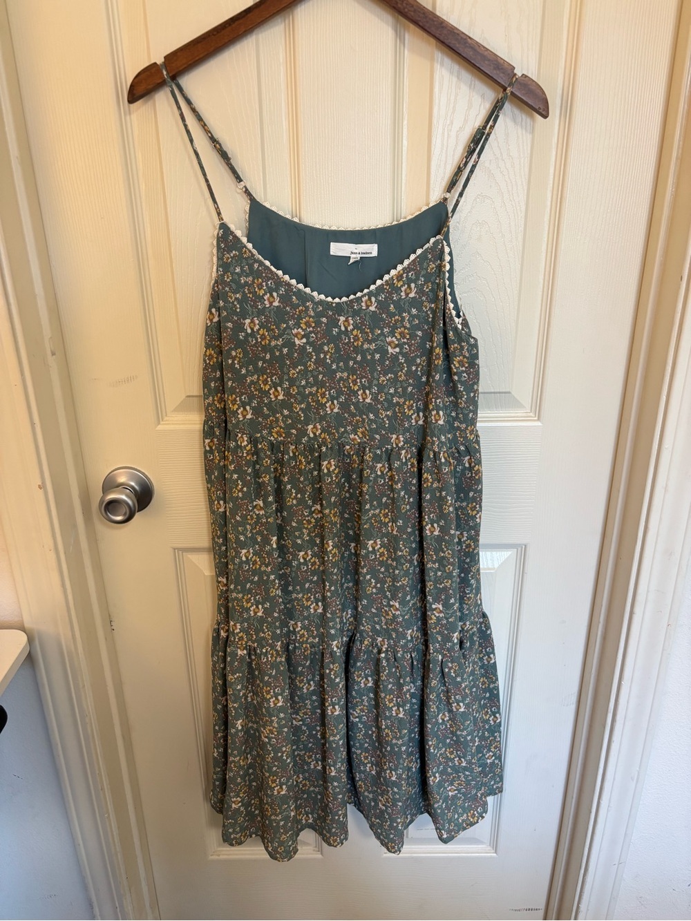 June & Hudson Floral Dress Dainty Lace Trim Adjustable Straps